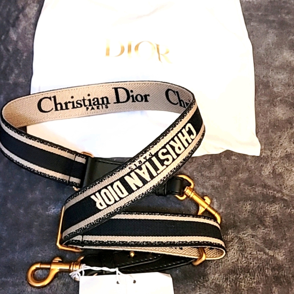 💫 Christian Dior Embroidered Shoulder Strap 💫